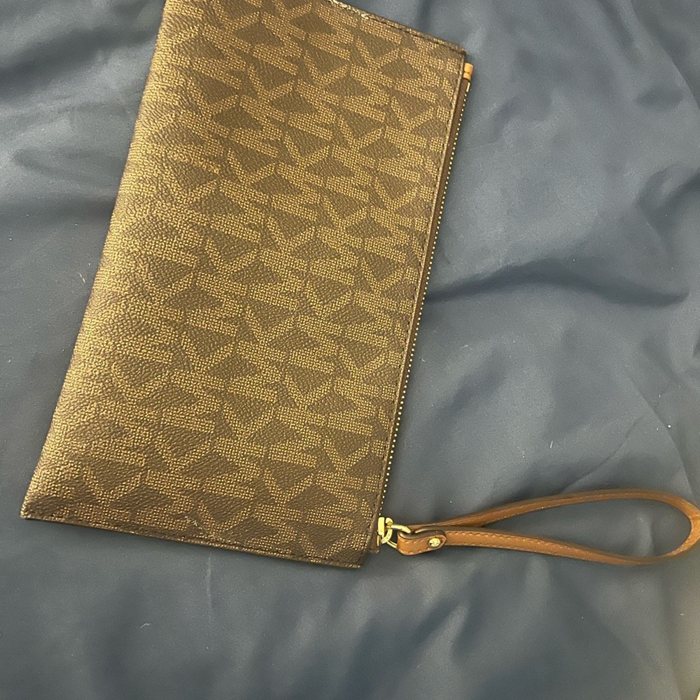 Michael Kors Beige Wristlet with Gold Accents